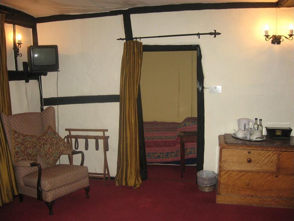 The Abbots Fireside - Channel Tunnel 엘함 외부 사진